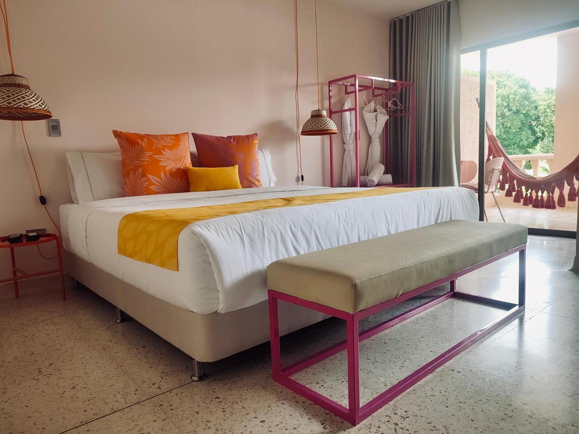 Del Tropico Hotel Sopetran Buitenkant foto