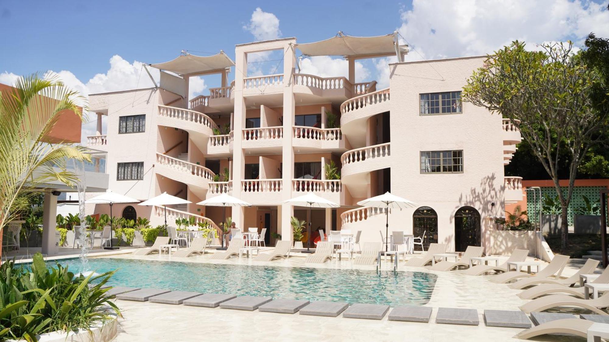 Del Tropico Hotel Sopetran Buitenkant foto