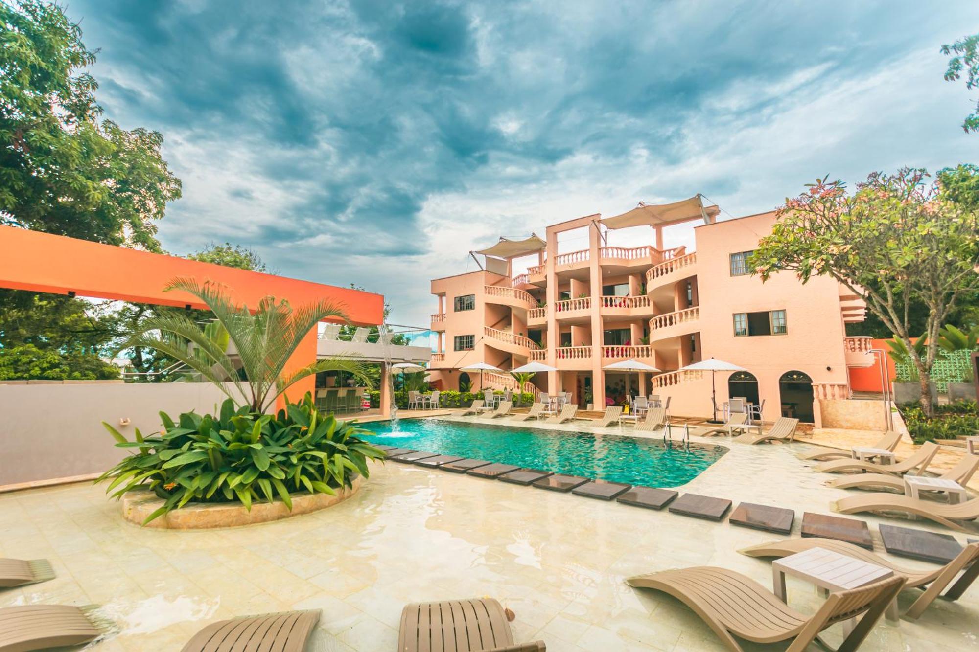 Del Tropico Hotel Sopetran Buitenkant foto
