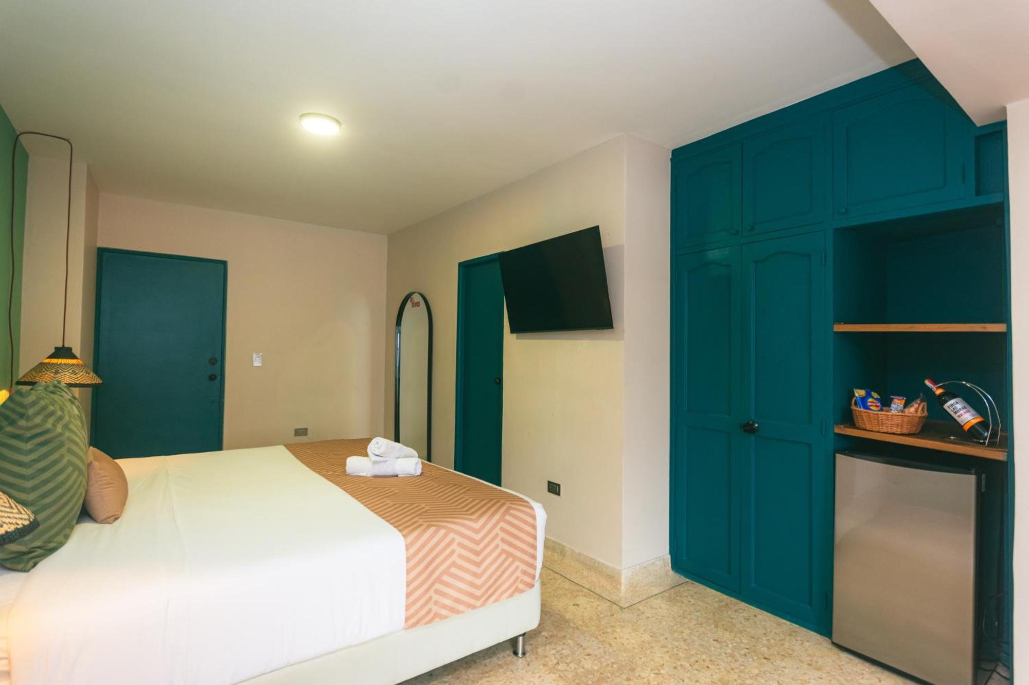 Del Tropico Hotel Sopetran Buitenkant foto