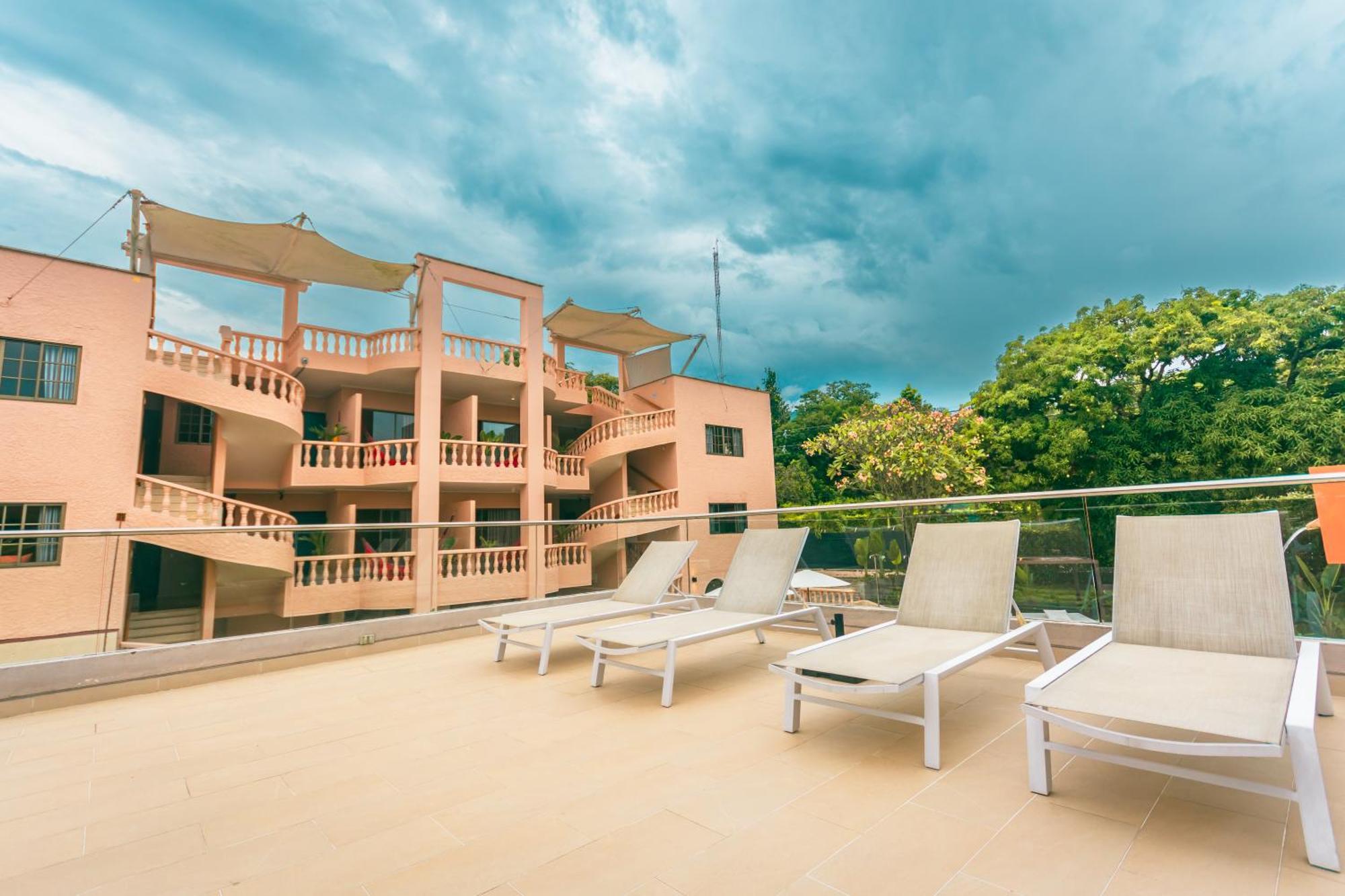 Del Tropico Hotel Sopetran Buitenkant foto